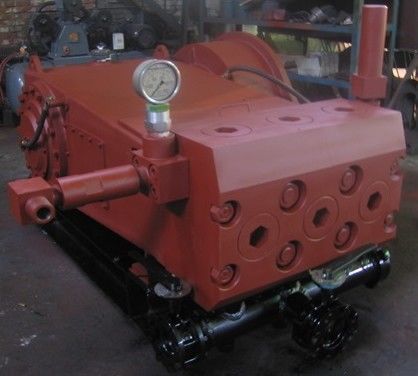 300KW, Lưu lượng 13-80m³ / M, 10-70MPa, Bơm chống đứt gãy cho hệ thống xả / xi măng giếng mỏ dầu